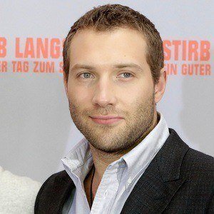 Jai Courtney image 3