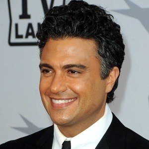 Jaime Camil image 2