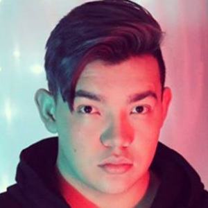 Jairo Guerrero, 30 (YouTube Star)