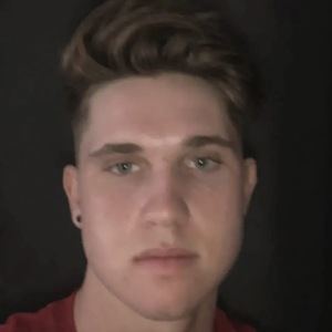 Jake Hampson image 7