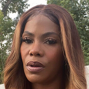 Jakima Dyson image 4