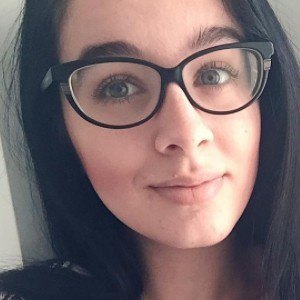 JalissaG, 29 (YouTube Star)