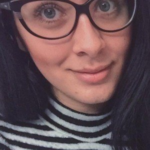 JalissaG, 29 (YouTube Star)