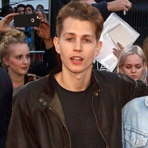 James McVey, 32 (Guitariste)
