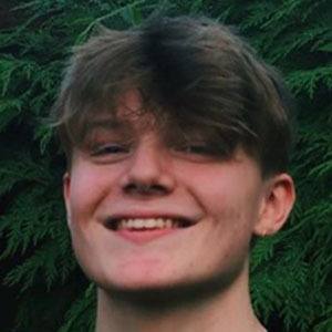 James Sharp, 24 (Estrella de TikTok)