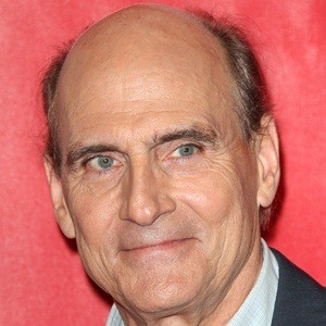 James Taylor, 77 (民歌手)