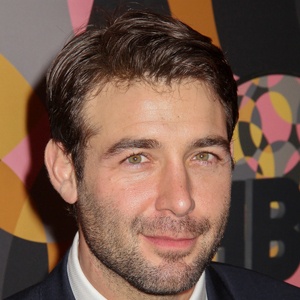 James Wolk image 7