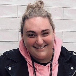 Jamie Fine, 32 (Pop Singer)