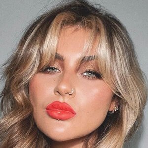 Jamie Genevieve, 32 (YouTube Star)