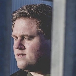 Jamie Lee Harrison, 32 (流行歌手)