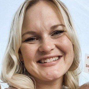 Jamie Yeager image 6