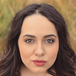 Jamilla Baidou, 32 (Поп-певец)