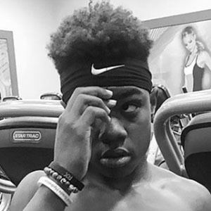 Jamir Robertson, 20 (Boxer)