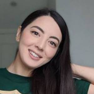 Jane Douglas, 37 (TV Show Host)