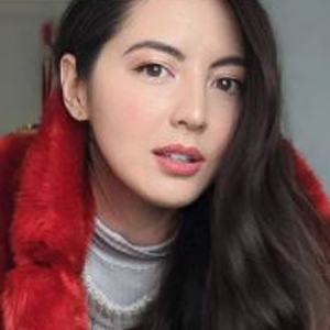 Jane Douglas, 37 (TV Show Host)