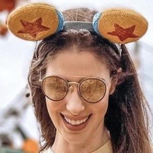 Janelle McAloon, 34 (TikTok明星)