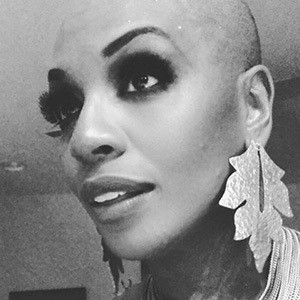 Janice Robinson, 57 (流行歌手)