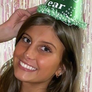 Janie Groeling, 23 (TikTok明星)