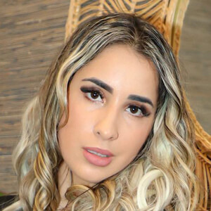 Jaru Telles, 28 (TikTok Star)