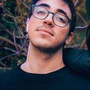 Jas Davis, 32 (Photographer)