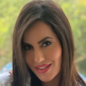 Jasmina Marazita, 41 (Presentadore de Programas de TV)