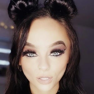 Jasmine Bartek image 8