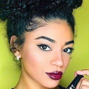 Jasmine Brown, 30 (模特)