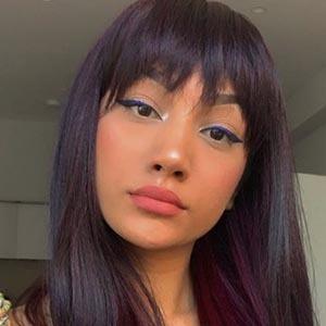 Jasmine Gaziza Müller, 27 (Estrella de YouTube)