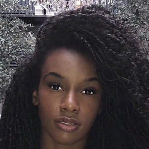 Jasmine Renee Thomas image 8