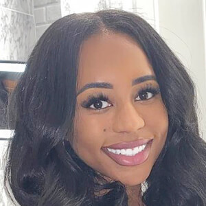 Jasmine Williams, 35 (Estrella de TikTok)