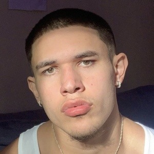 Jason Farrell image 8