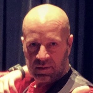 Jason Smith, 50 (TikTok明星)