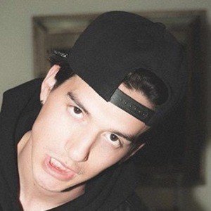 Javierr image 3