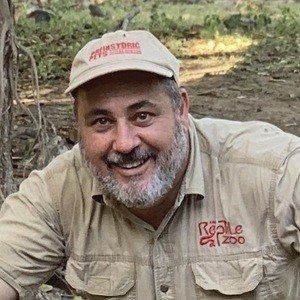 Jay Brewer, 61 (YouTube明星)