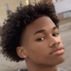 Jay Hilfiger, 22 (TikTok明星)