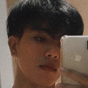 Jay Lisondra, 22 (TikTok明星)