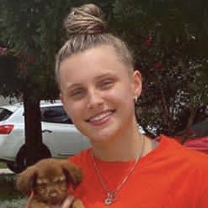 Jayda Kmiec, 24 (TikTok明星)