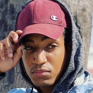 Jaylyn Handley, 29 (TikTok Star)