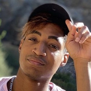 Jaylyn Handley, 29 (TikTok Star)