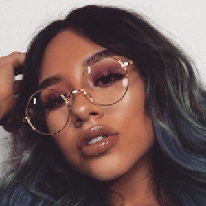 Jazmin Gonzalez, 28 (YouTube-ster)
