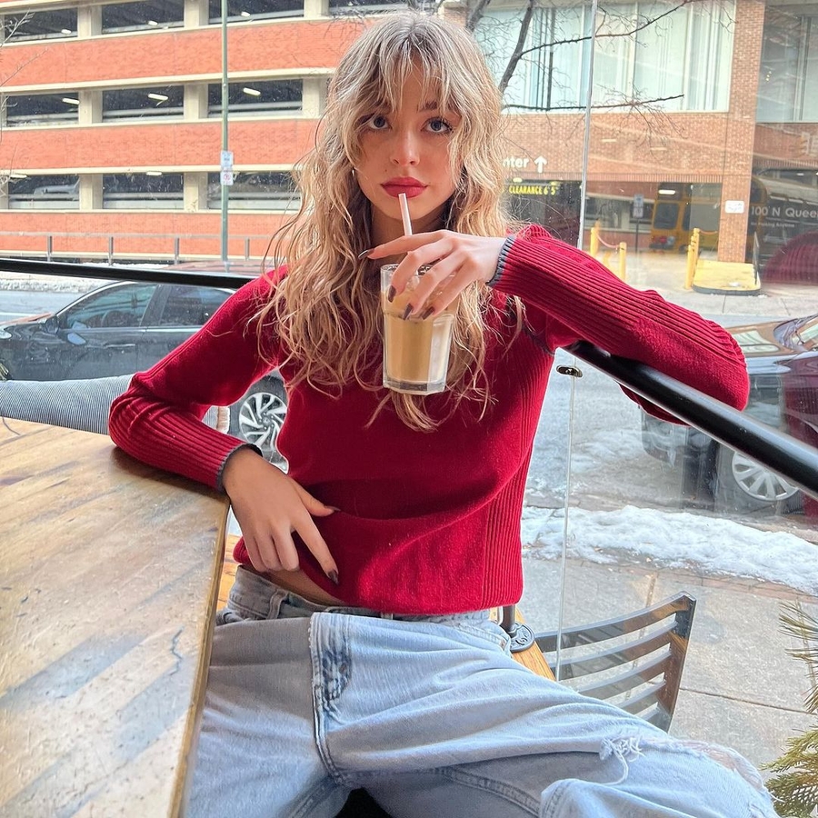 jazmynmakenna, 21 (TikTok Star)
