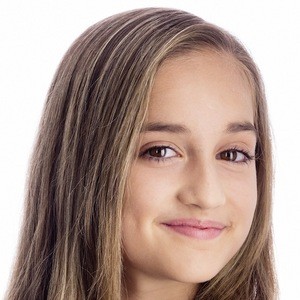 Jazzy Fauchere, 17 (Pop Singer)