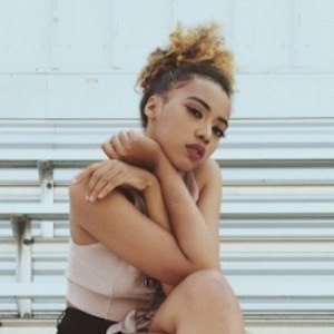 Jean Deaux, 30 (R＆B歌手)