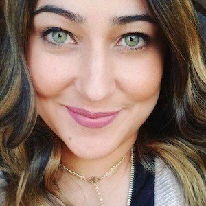 Jeannie Ortega, 38 (流行歌手)