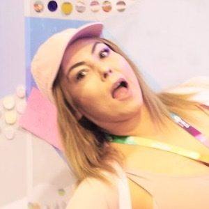 Jeddah Navalua, 41 (YouTube Star)