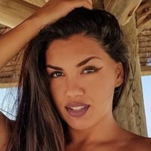 Jeimy Catalina Espinoza, 28 (Pop Singer)