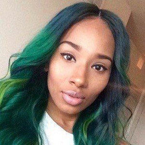 JeLaminah Lanier, 35 (現實之星)