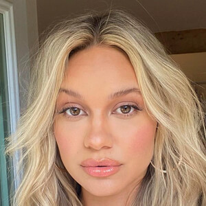 Jen Arellano, 27 (Model)