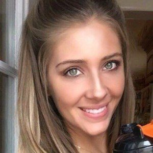 Jenna Compono image 6