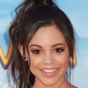 Jenna Ortega, 23 (电视女演员)